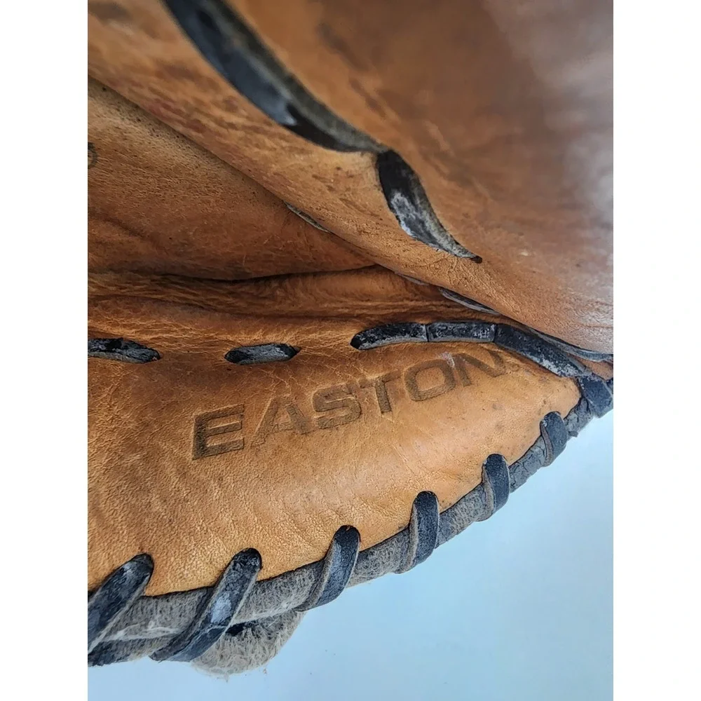 Easton Stealth Tourney SS12 Brown‎ Leather Baseball Glove 12 INCH R HAND THROW